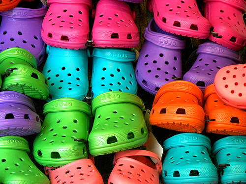     Crocs («»)