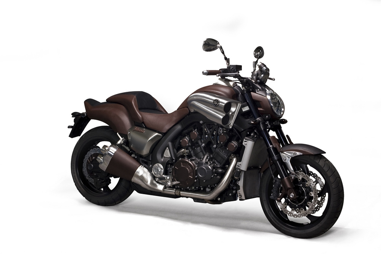 Мотоцикл Yamaha VMax