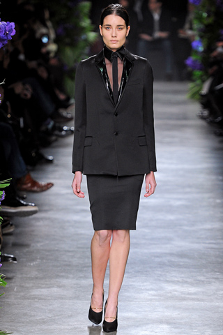 Marcelia Freesz      , Givenchy